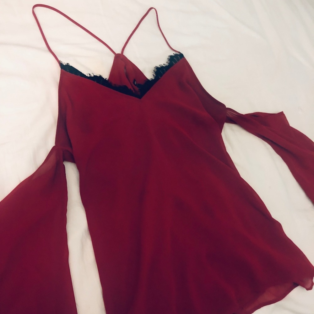 Express Cold Shoulder Top